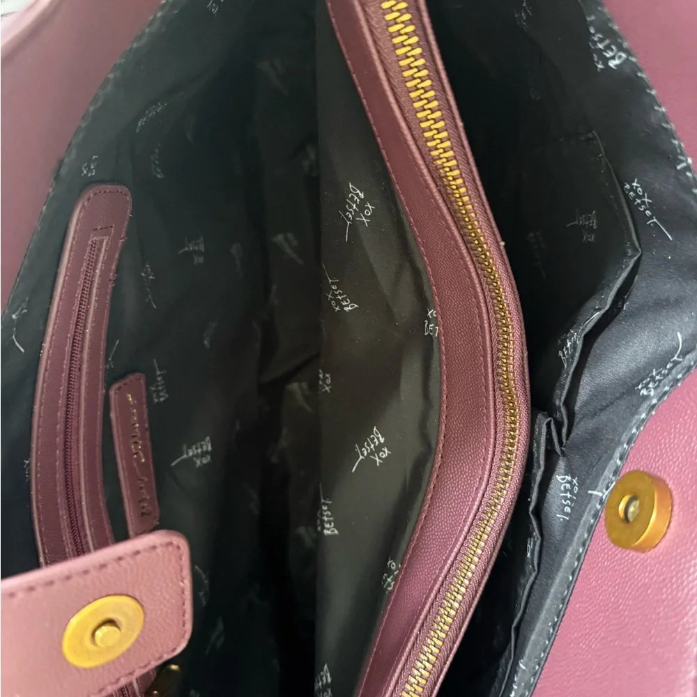 Betsey Johnson Tote/Purse - Picture 5 of 7
